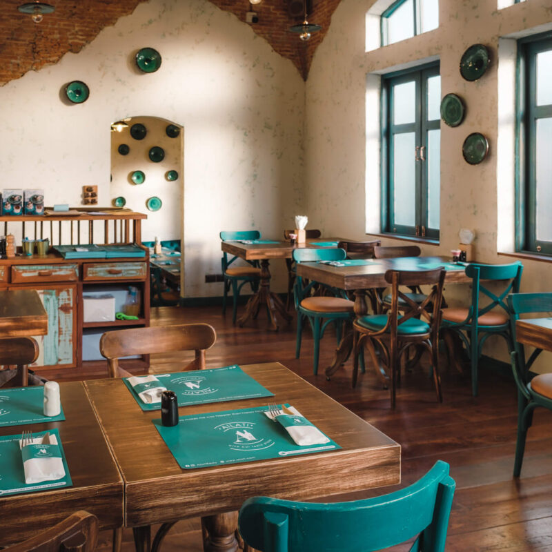 AILATI, WINE BAR RESTO PIZZA