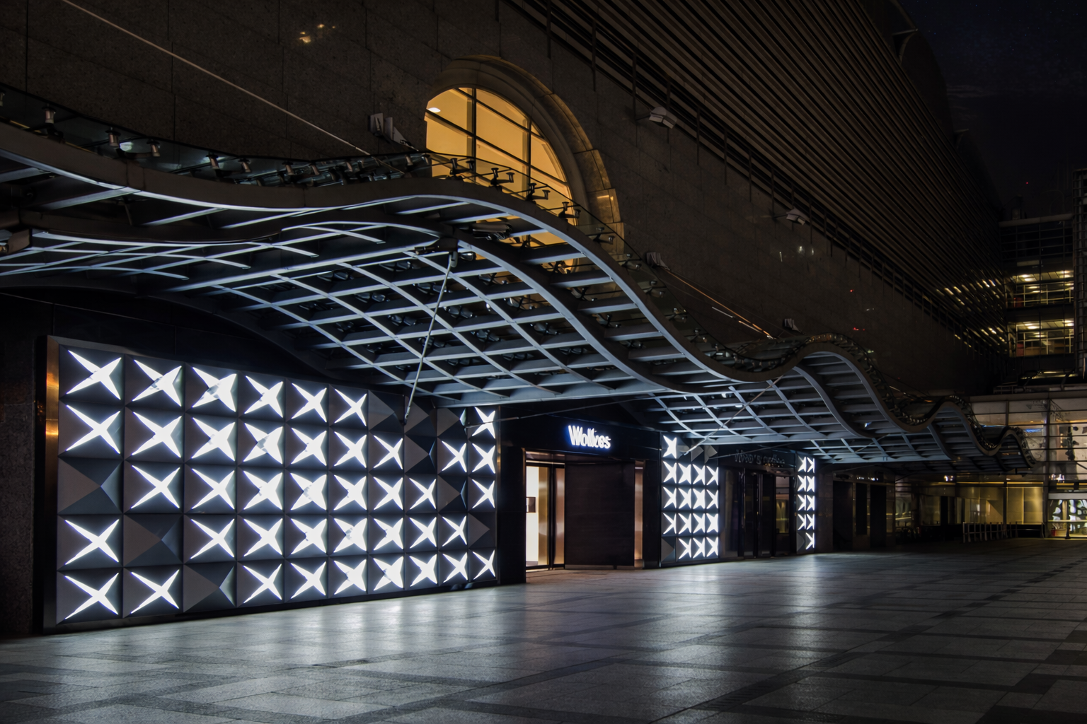 WOLFERS, JEWELLERY STORE - Gallery Image